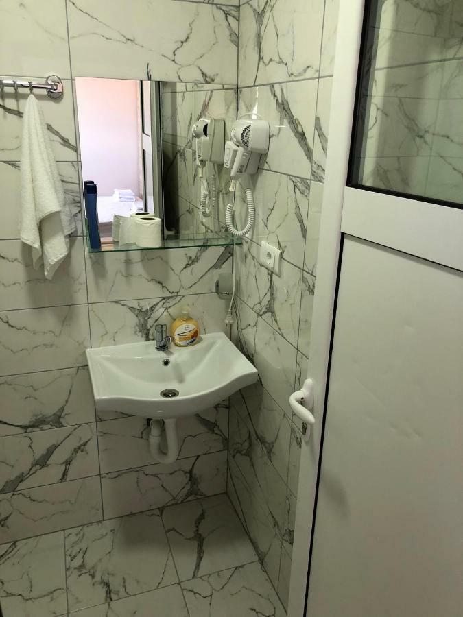 Kubi Hotel Struga Zewnętrze zdjęcie